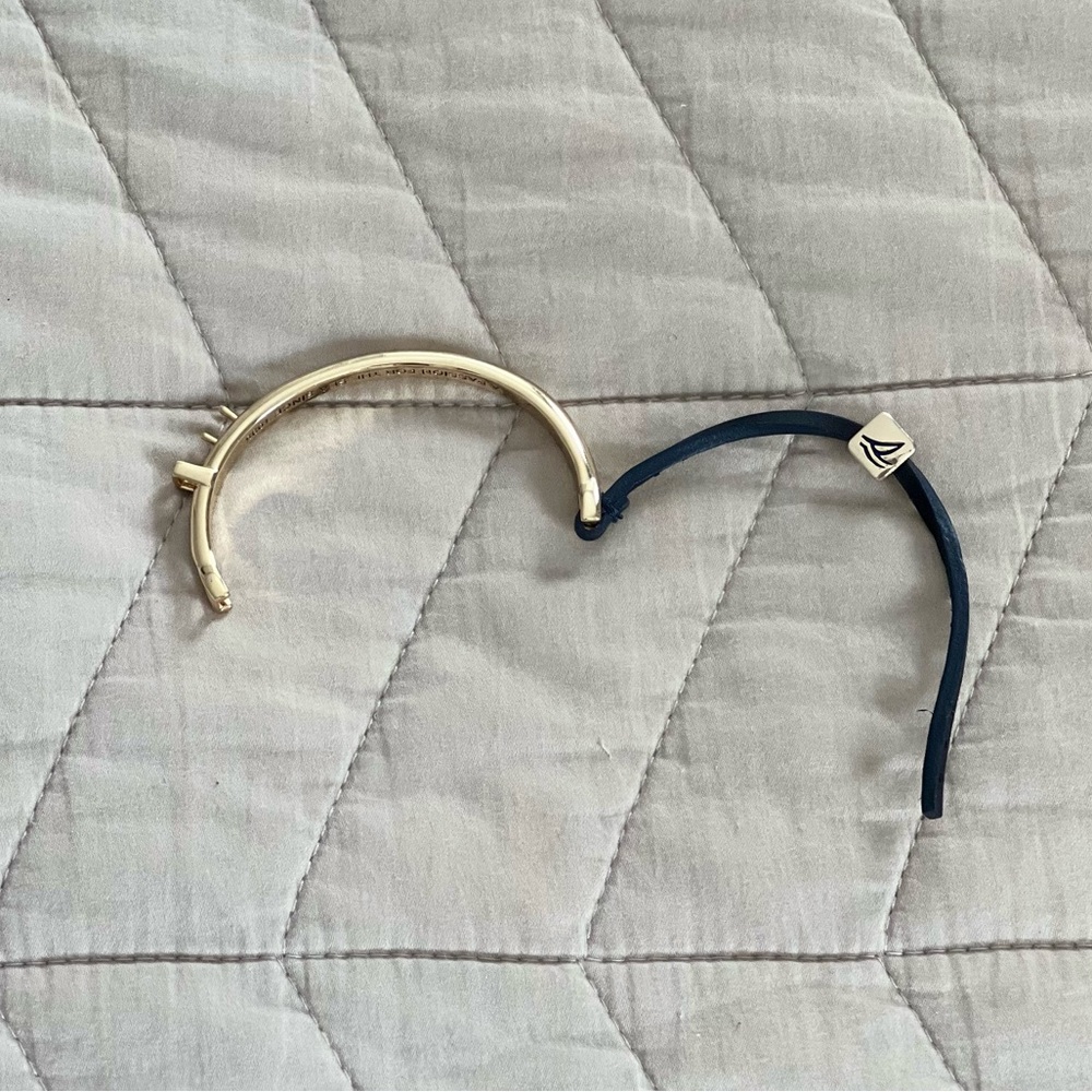 Sperry Boat Bracelet